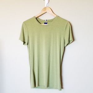 Kit and Ace Green Crewneck tee